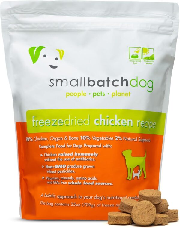 smallbatch Pets Freeze-Dried Premium Raw Food Diet for Dogs, 25oz, Chicken Recipe, Bulk Bag, Made in The USA, Organic Produce, Humanely Raised Meat, Hydrate and Serve Patties, Wholesome & Healthy